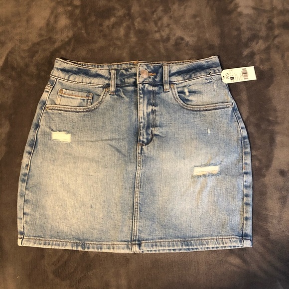 NWT jean skirt - Picture 1 of 4